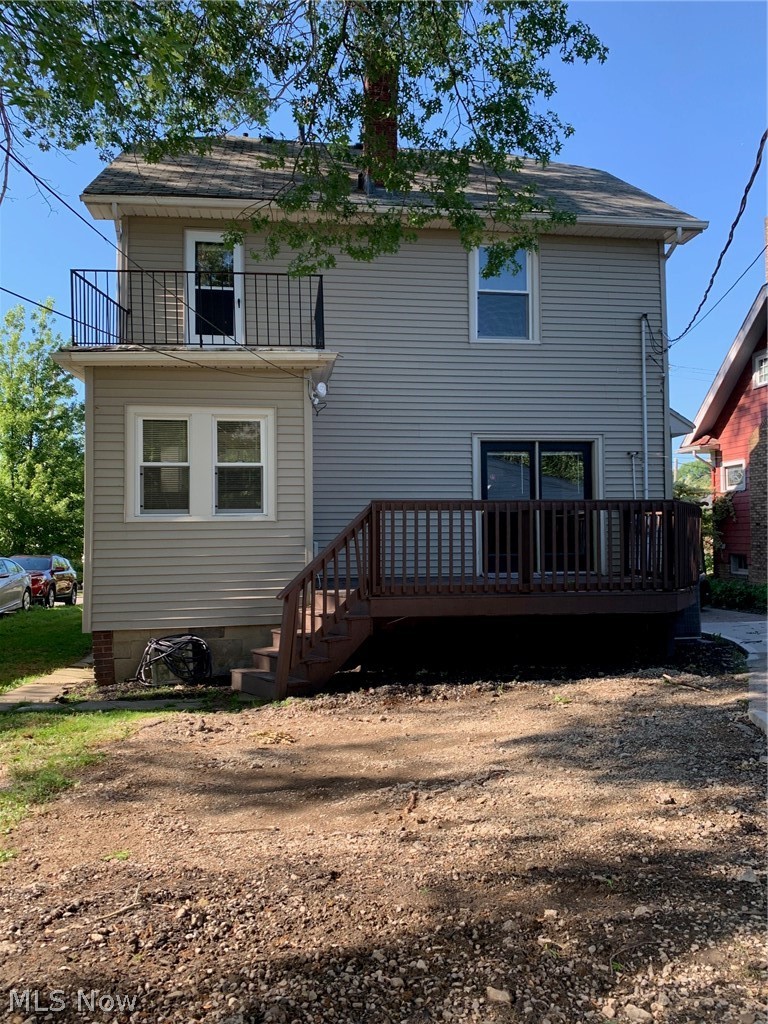 3170 East Overlook Road Cleveland, OH 44118 - Photo 2 of 10