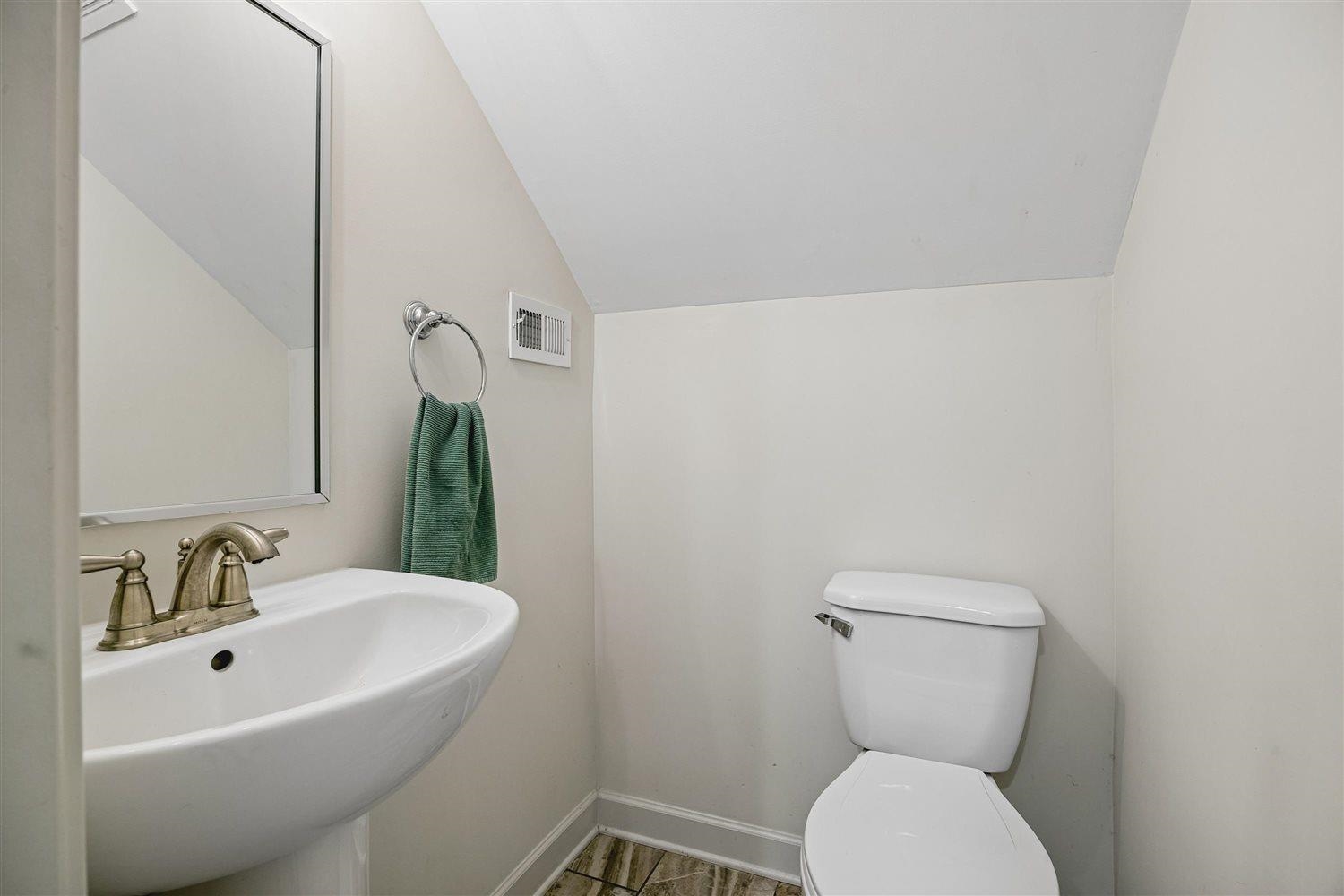 8970 Farmoor Road Germantown, TN 38139 - Photo 11 of 35