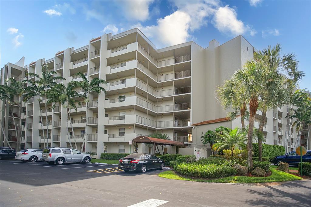 3930 Inverrary Boulevard, Unit 608D Lauderhill, FL 33319 - Photo 46 of 65