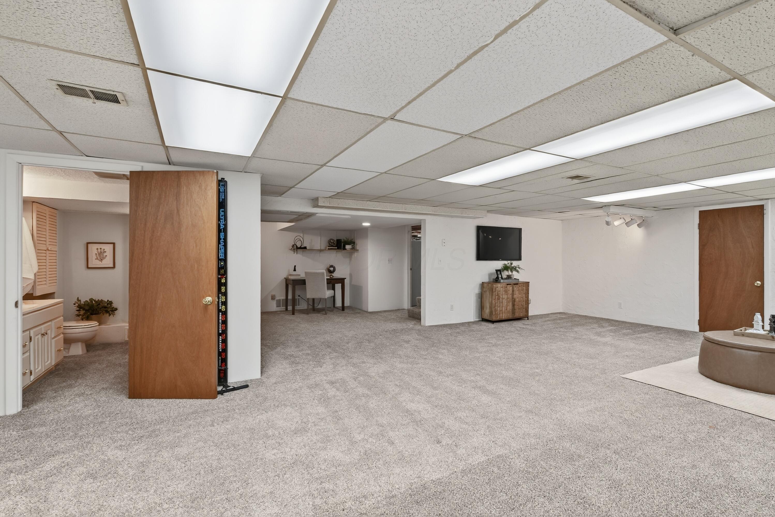 3347 Colchester Road Columbus, OH 43221 - Photo 40 of 42 Basement