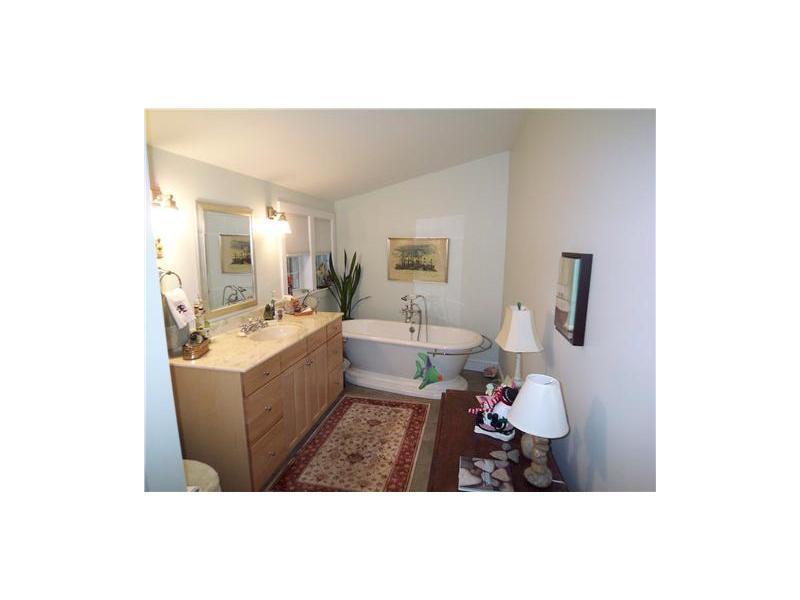 414 Pine Hill Road Cape Neddick, ME 03902 - Photo 12 of 24 Master Bath/Spa.