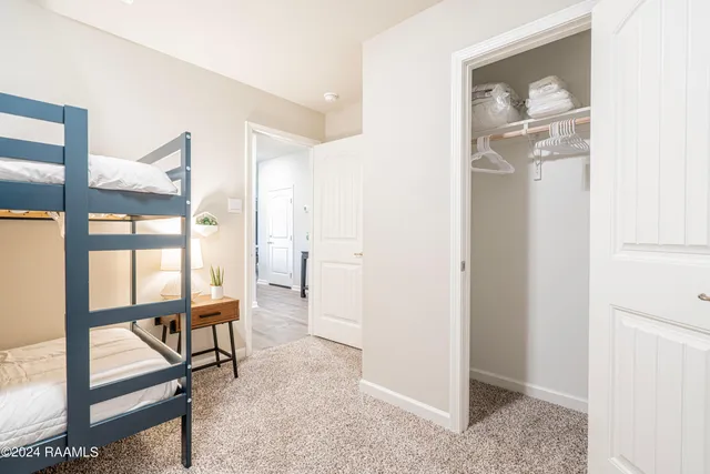 $4,500 | 407 Broussard Hl Drive, Broussard, LA 70518