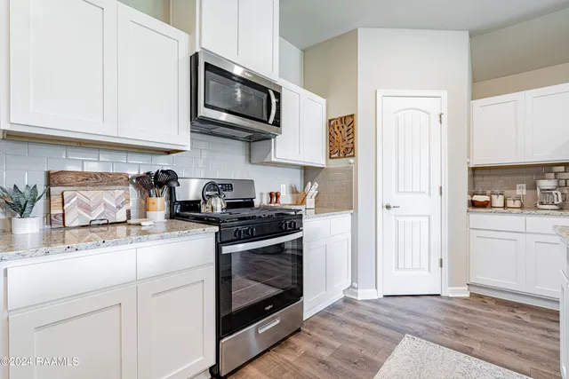 $4,500 | 407 Broussard Hl Drive, Broussard, LA 70518