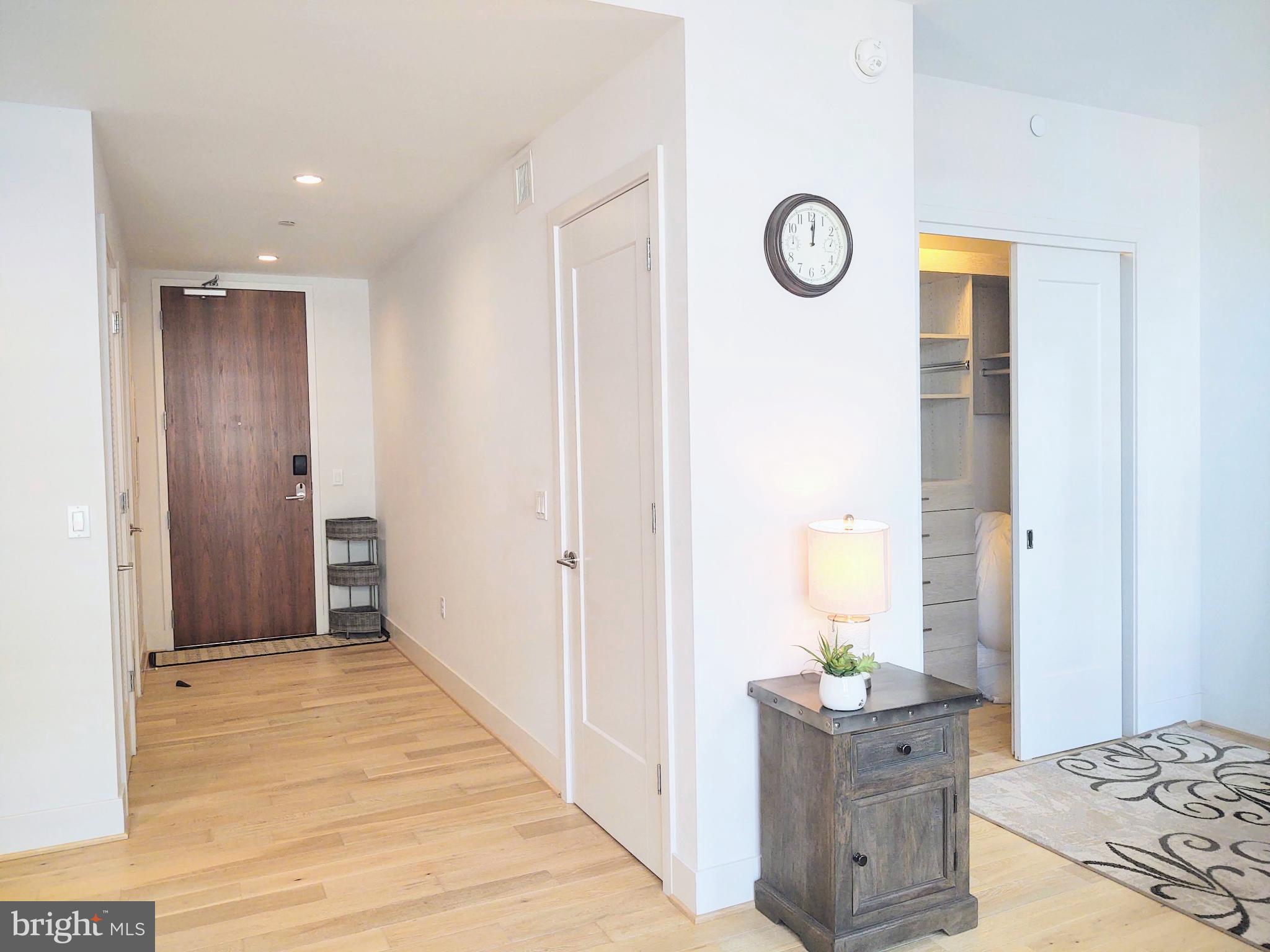 45 Sutton Square Southwest, Unit 1112 Washington, DC 20024 - Photo 17 of 46 Entryway with sleek design elements.