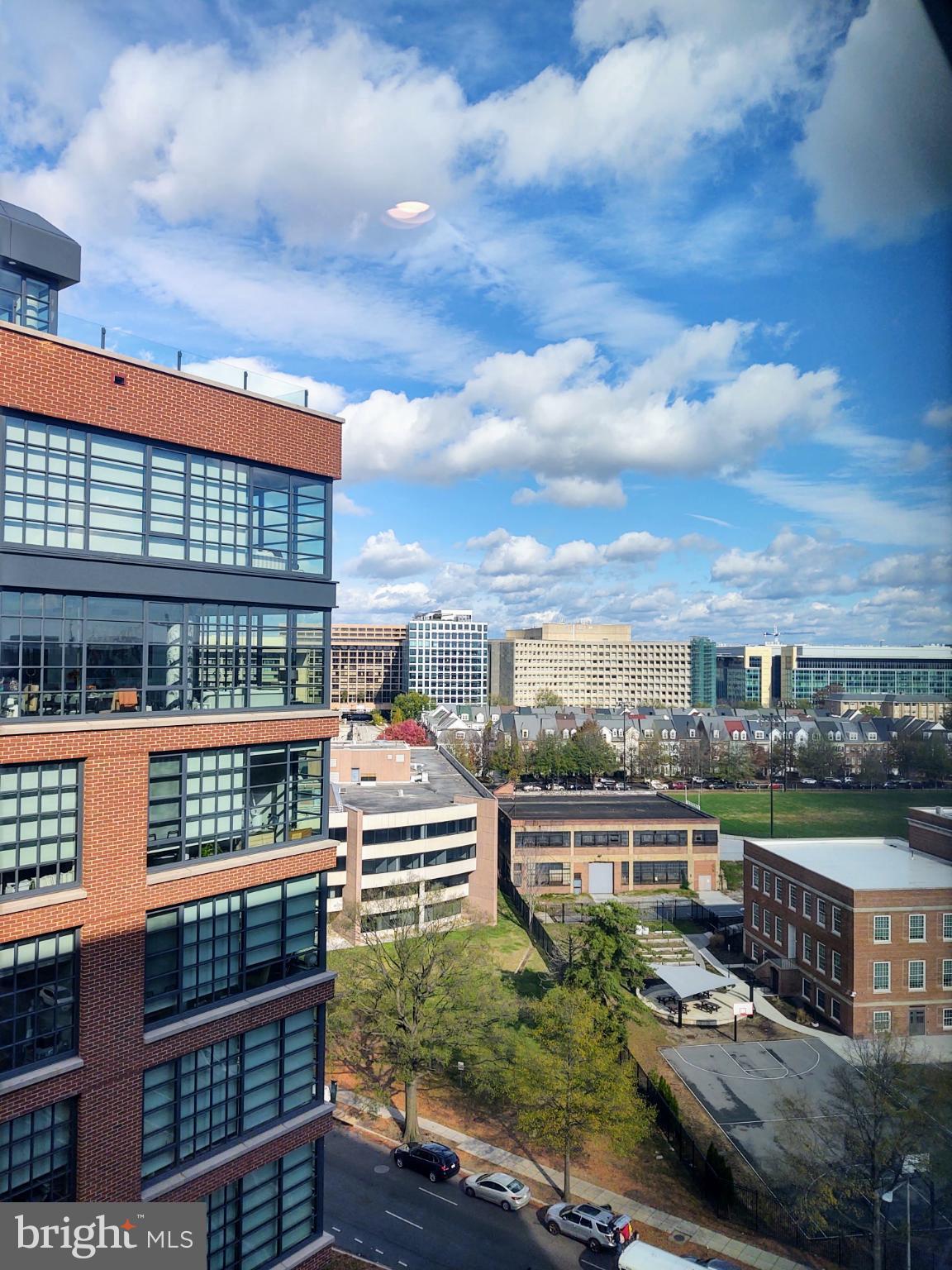 45 Sutton Square Southwest, Unit 1112 Washington, DC 20024 - Photo 9 of 46 Blue skies & city views.