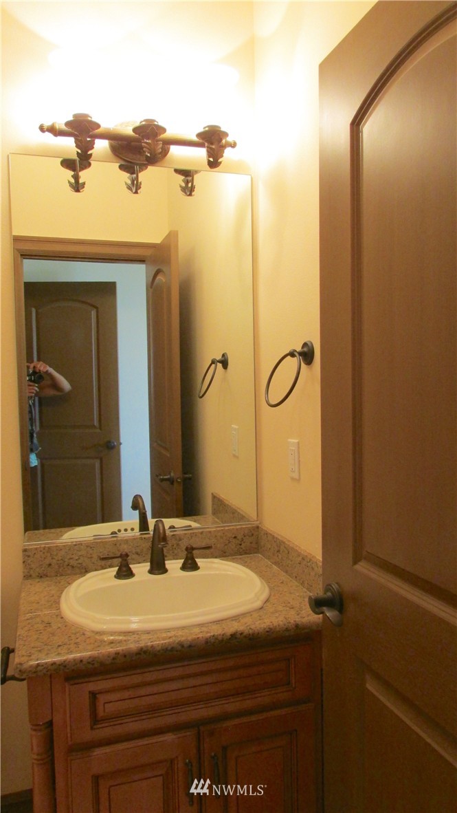3008 Valley Road Northeast Moses Lake, WA 98837 - Photo 23 of 25 Gallery Image 23