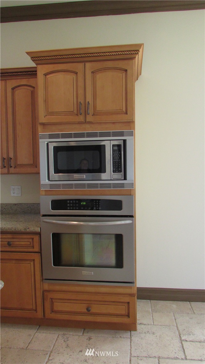 3008 Valley Road Northeast Moses Lake, WA 98837 - Photo 7 of 25 Gallery Image 7