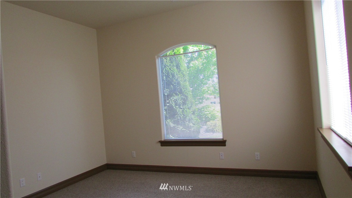 3008 Valley Road Northeast Moses Lake, WA 98837 - Photo 10 of 25 Gallery Image 10