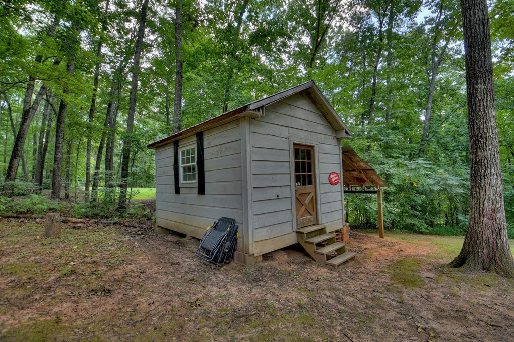 611 Davis Road Blue Ridge, GA 30513 - Photo 32 of 35