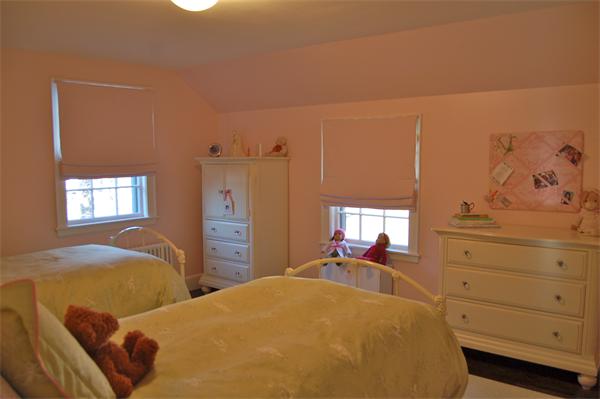 28 Leewood Road Wellesley, MA 02482 - Photo 17 of 20