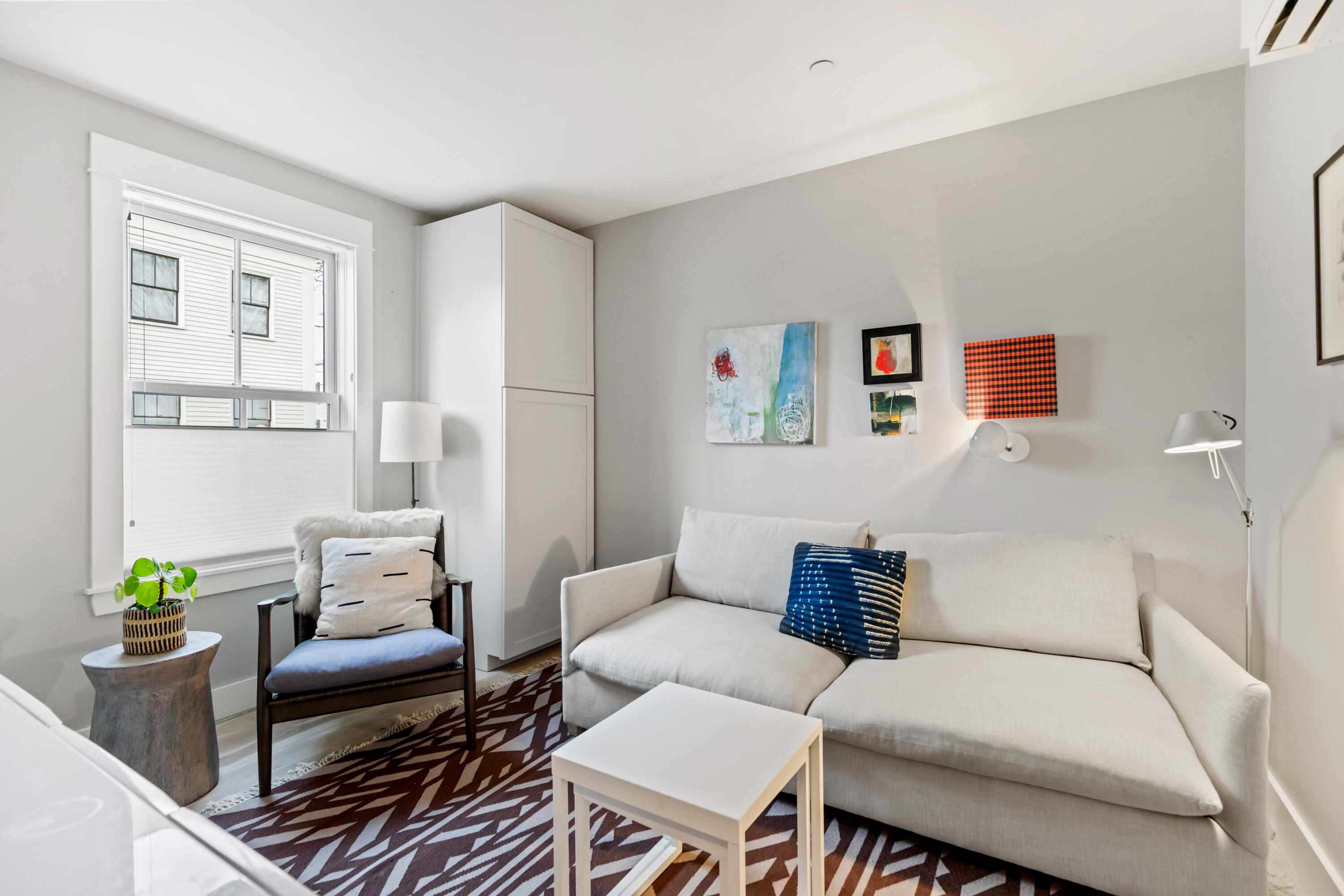 60 Munjoy Street, Unit 1 Portland, ME 04101 - Photo 19 of 37 Den