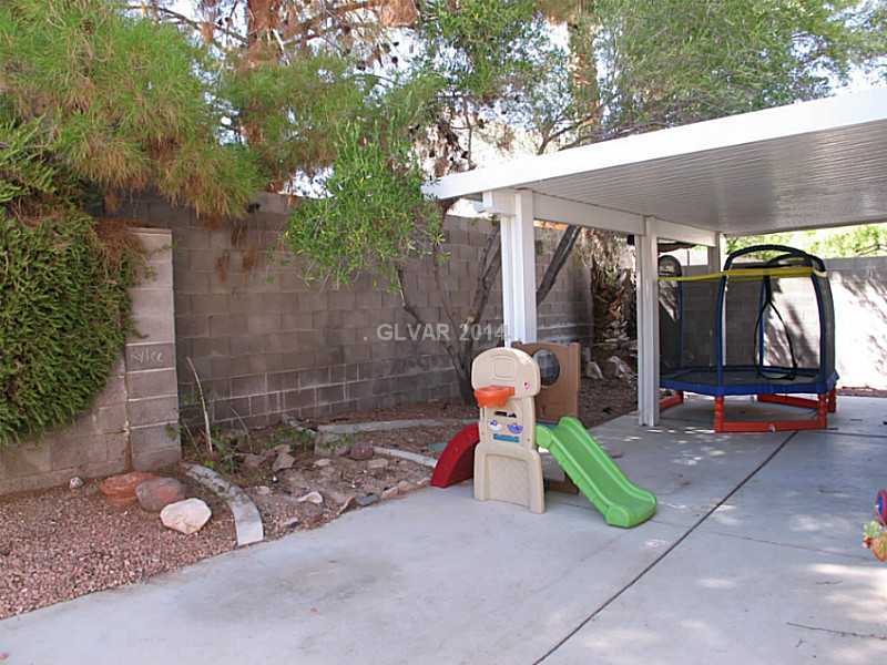 193 Raton Drive Henderson, NV 89074 - Photo 13 of 26 Patio/Deck.