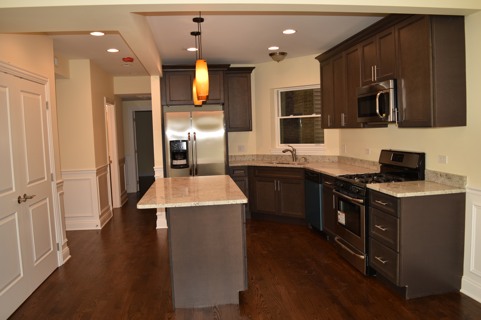 3541 North Reta Avenue, Unit 3 Chicago, IL 60657 - Photo 11 of 27