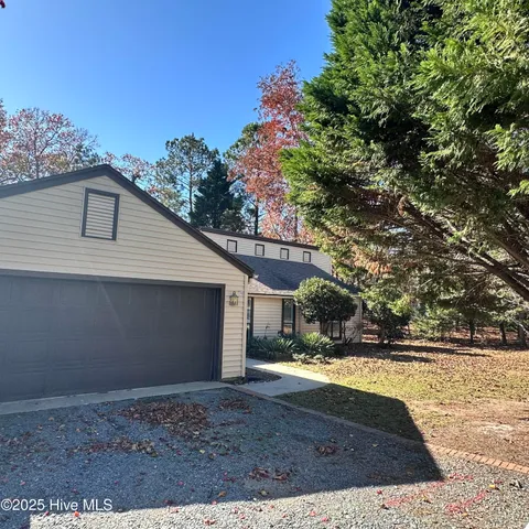 $1,950 | 580 Burning Tree Road, Pinehurst, NC 28374