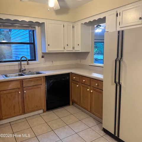 $1,950 | 580 Burning Tree Road, Pinehurst, NC 28374