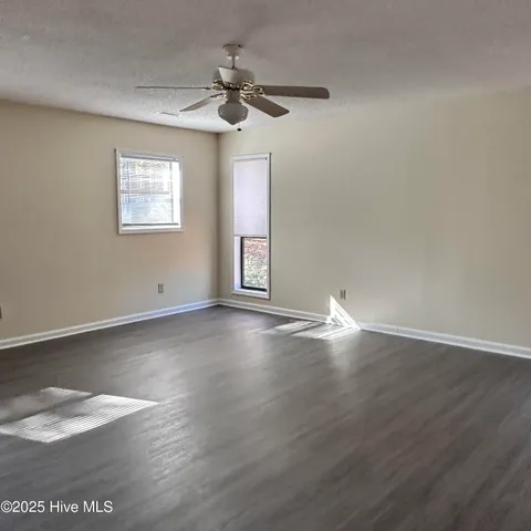 $1,950 | 580 Burning Tree Road, Pinehurst, NC 28374