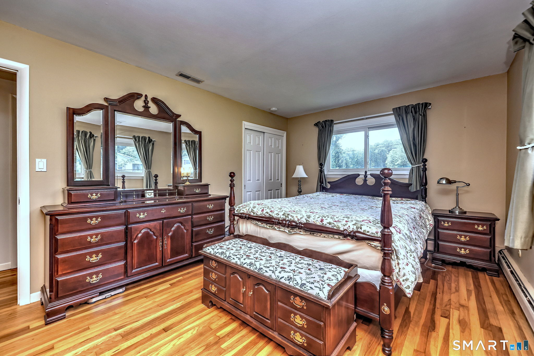 31 Paugussett Road Newtown, CT 06482 - Photo 19 of 40