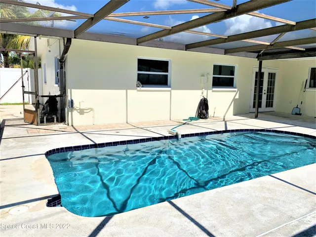 a view of a living room