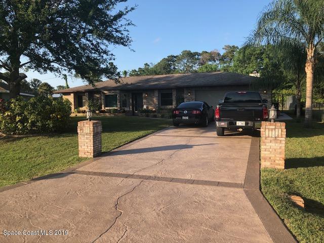 701 Furth Road Northwest Palm Bay, FL 32907 - Photo 2 of 23 IMG_1551