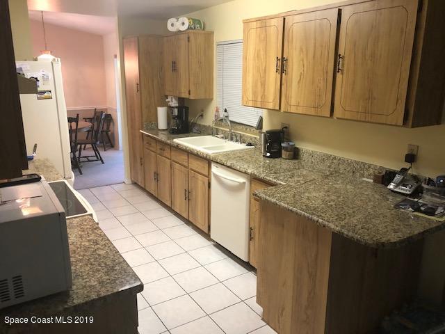 701 Furth Road Northwest Palm Bay, FL 32907 - Photo 16 of 23 IMG_1583