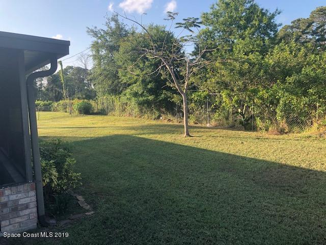 701 Furth Road Northwest Palm Bay, FL 32907 - Photo 7 of 23 IMG_1557
