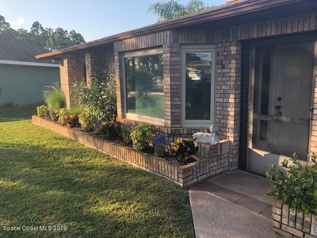 701 Furth Road Northwest Palm Bay, FL 32907 - Photo 10 of 23 IMG_1563