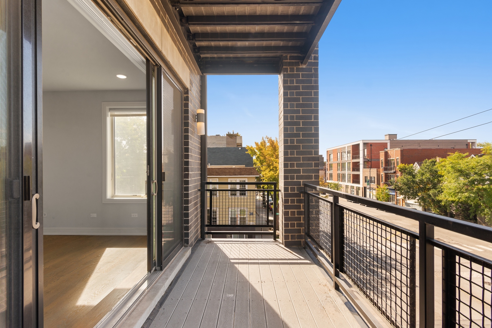 2352 West Winona Street, Unit 2W Chicago, IL 60625 - Photo 20 of 22 a view of a balcony