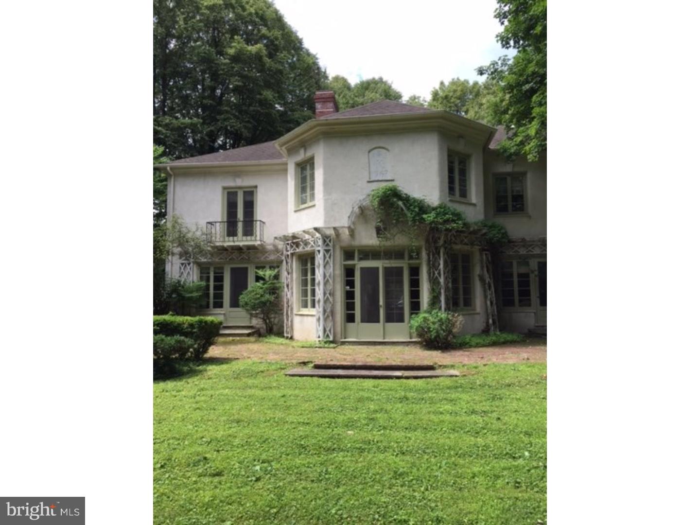 1027 Pheasant Road Jenkintown, PA 19046 - Photo 3 of 22 Exterior Back