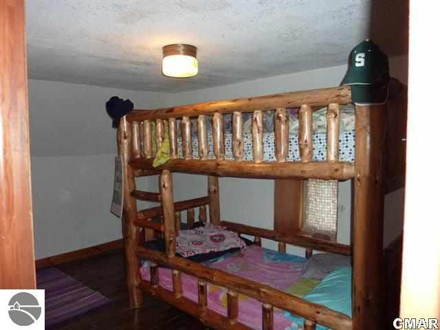 9272 South Summerton Road Shepherd, MI 48883 - Photo 13 of 23 1772238-12.JPG