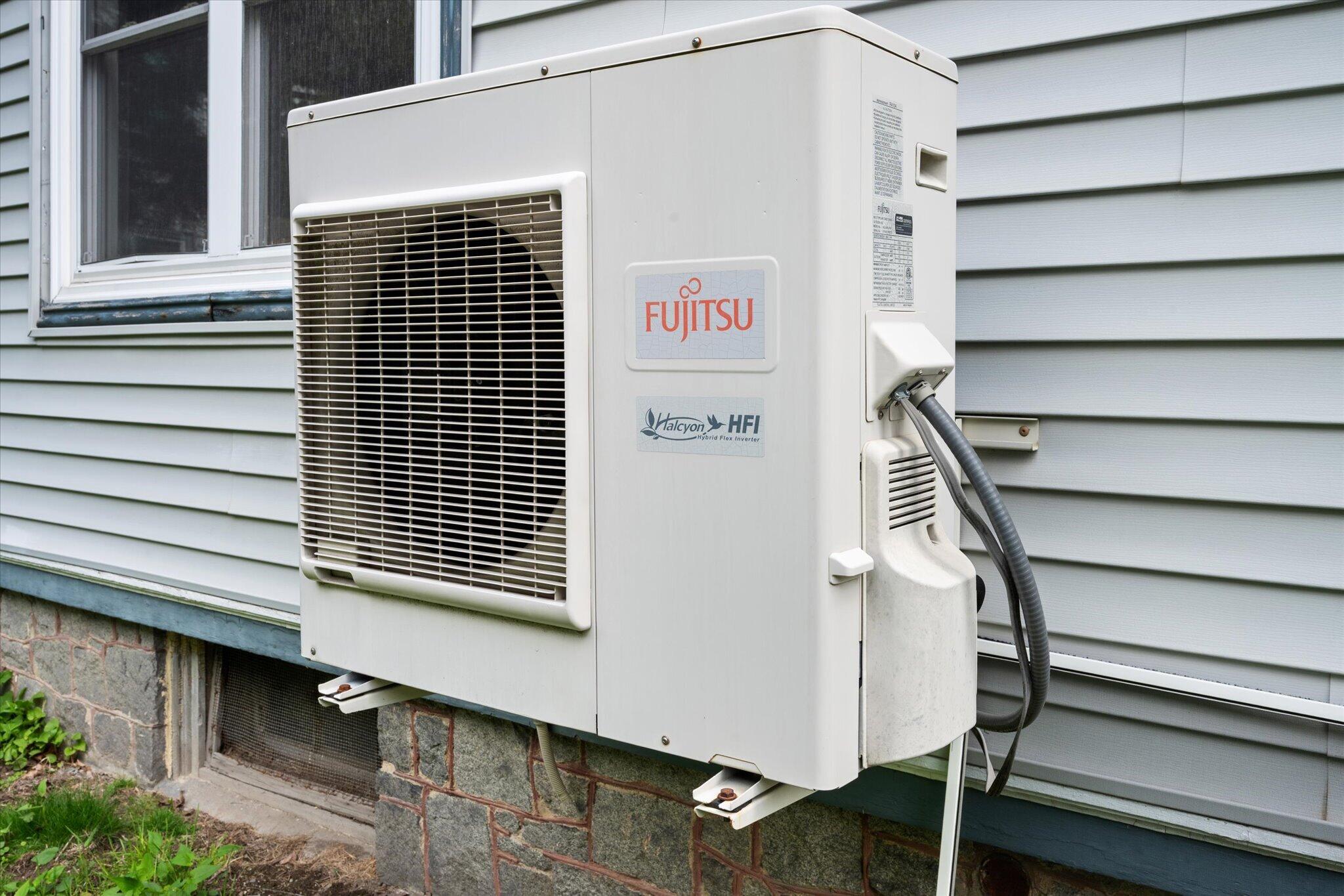 340 State Street Bangor, ME 04401 - Photo 67 of 71 67-Heat Pump