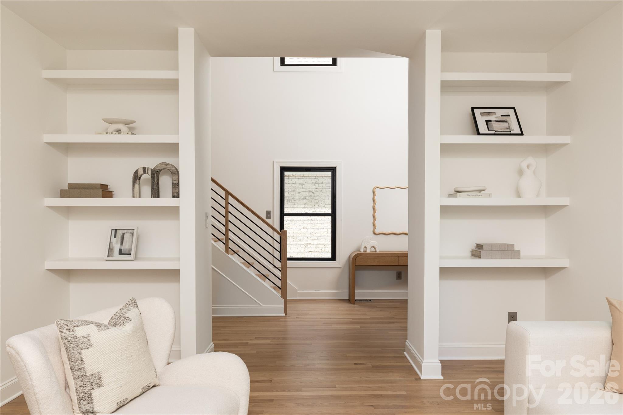 732 Ellsworth Road Charlotte, NC 28211 - Photo 4 of 39