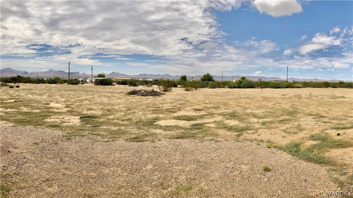 975 South La Palma Road Golden Valley, AZ 86413 - Photo 18 of 21 Gallery Image 18