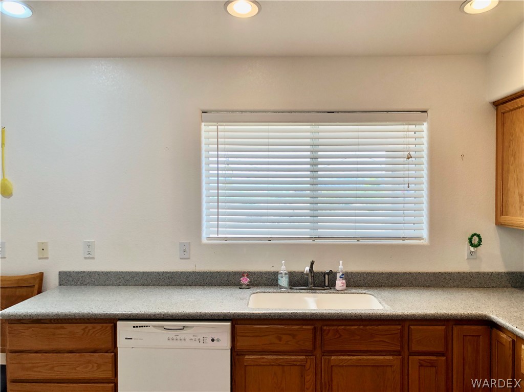 975 South La Palma Road Golden Valley, AZ 86413 - Photo 6 of 21 Gallery Image 6