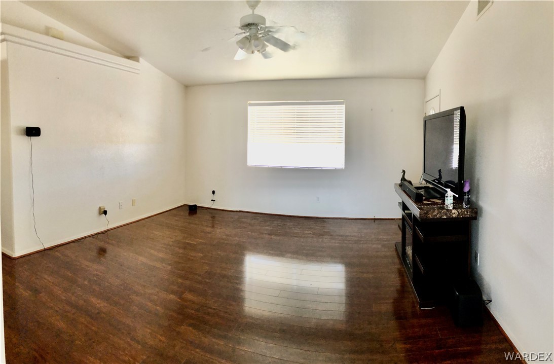 975 South La Palma Road Golden Valley, AZ 86413 - Photo 9 of 21 Gallery Image 9