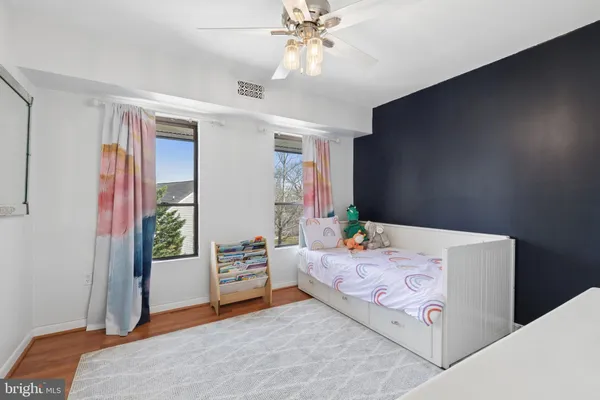 $399,000 | 300 Forbes Street, Unit J, Annapolis, MD 21401