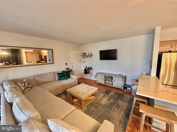 $399,000 | 300 Forbes Street, Unit J, Annapolis, MD 21401