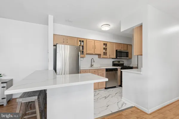 $399,000 | 300 Forbes Street, Unit J, Annapolis, MD 21401