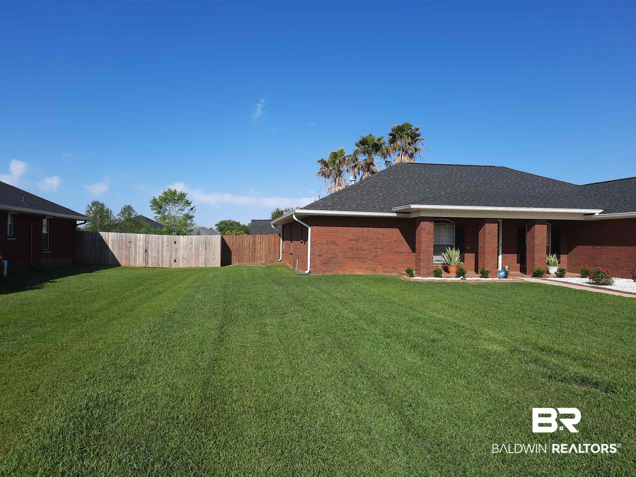 2539 Parkford Drive Foley, AL 36535 - Photo 2 of 32