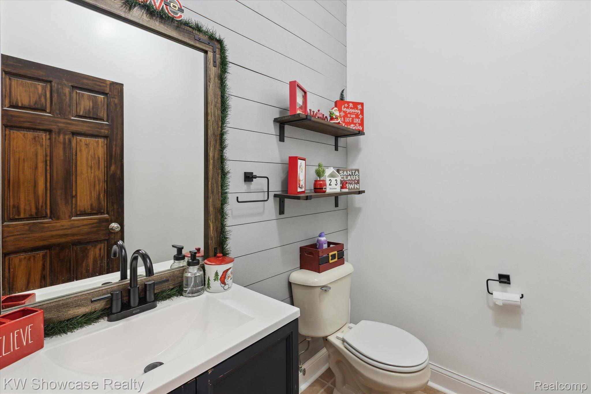 15568 West Ridge Road Oakley, MI 48649 - Photo 14 of 44 Main Floor Powder