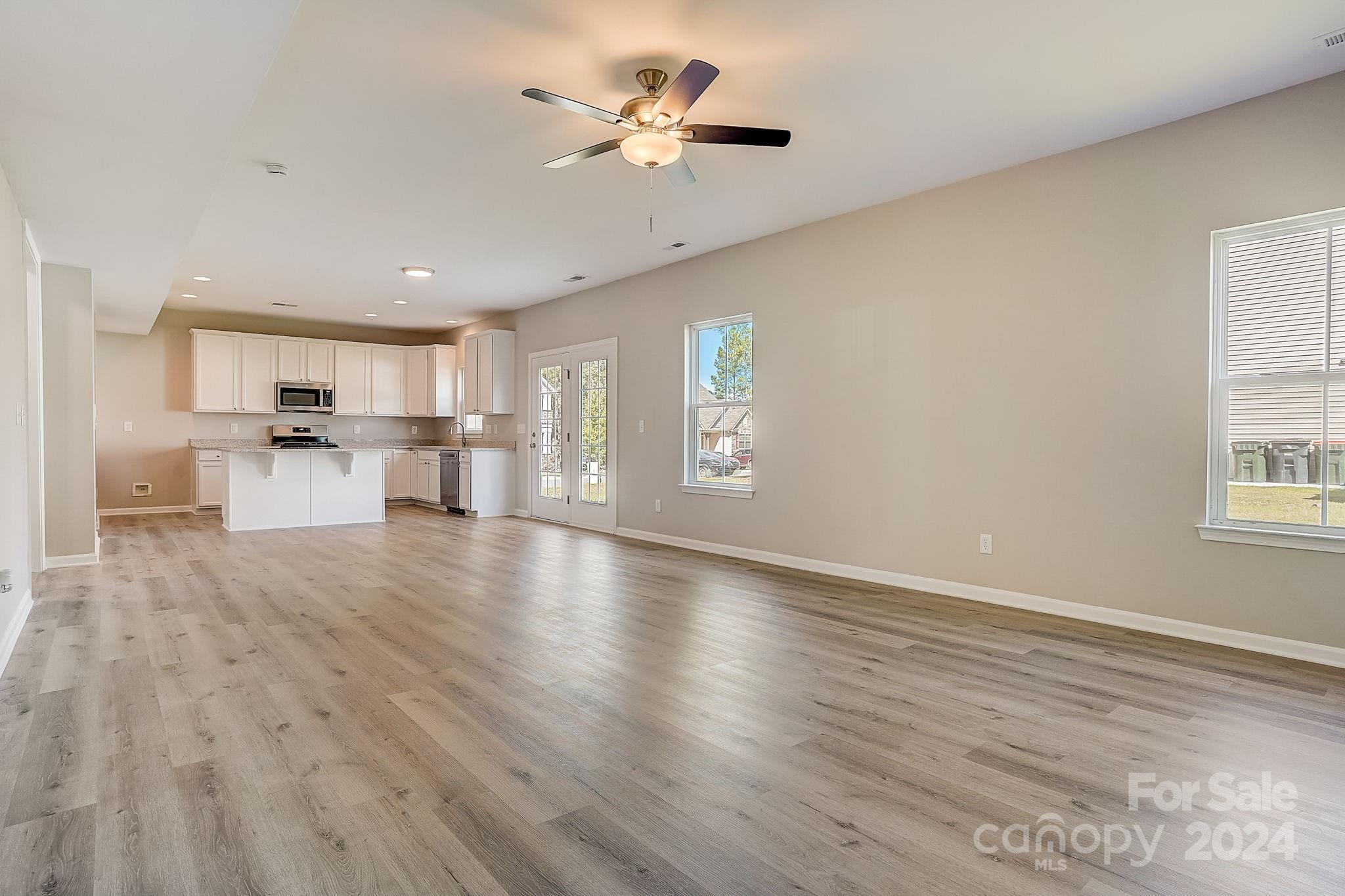 3005 Rhododendron Place Lake Wylie, SC 29710 - Photo 4 of 25 Gallery Image 4