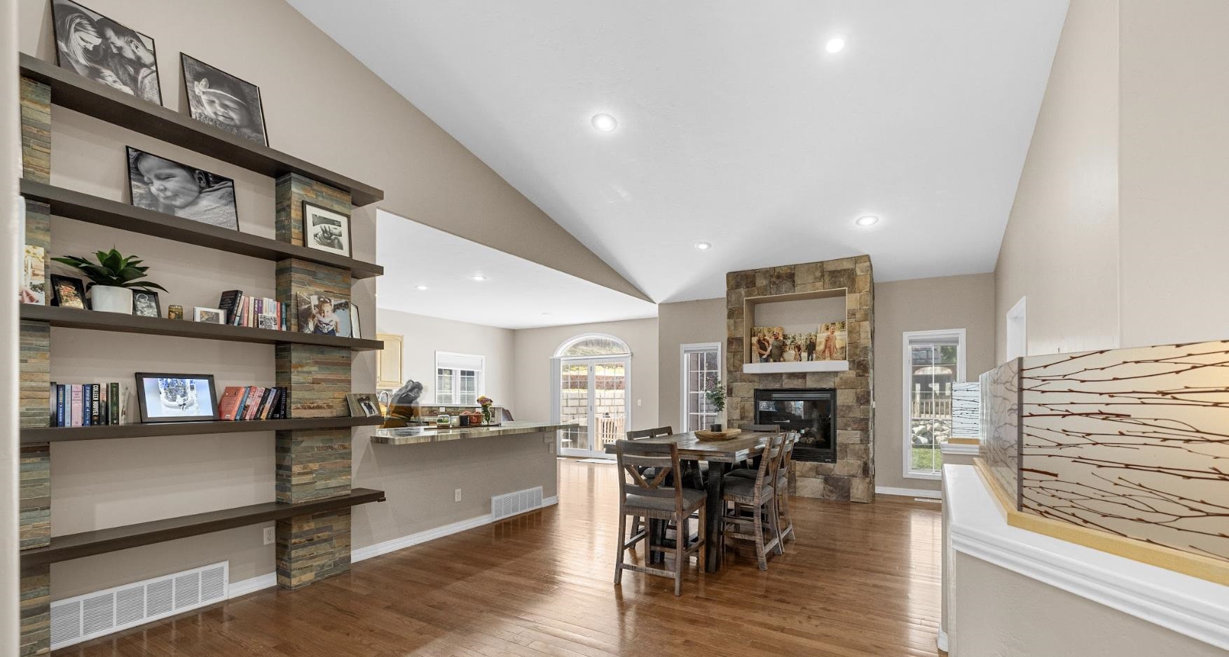 633 East 14th Street Casper, WY 82601 - Photo 4 of 24