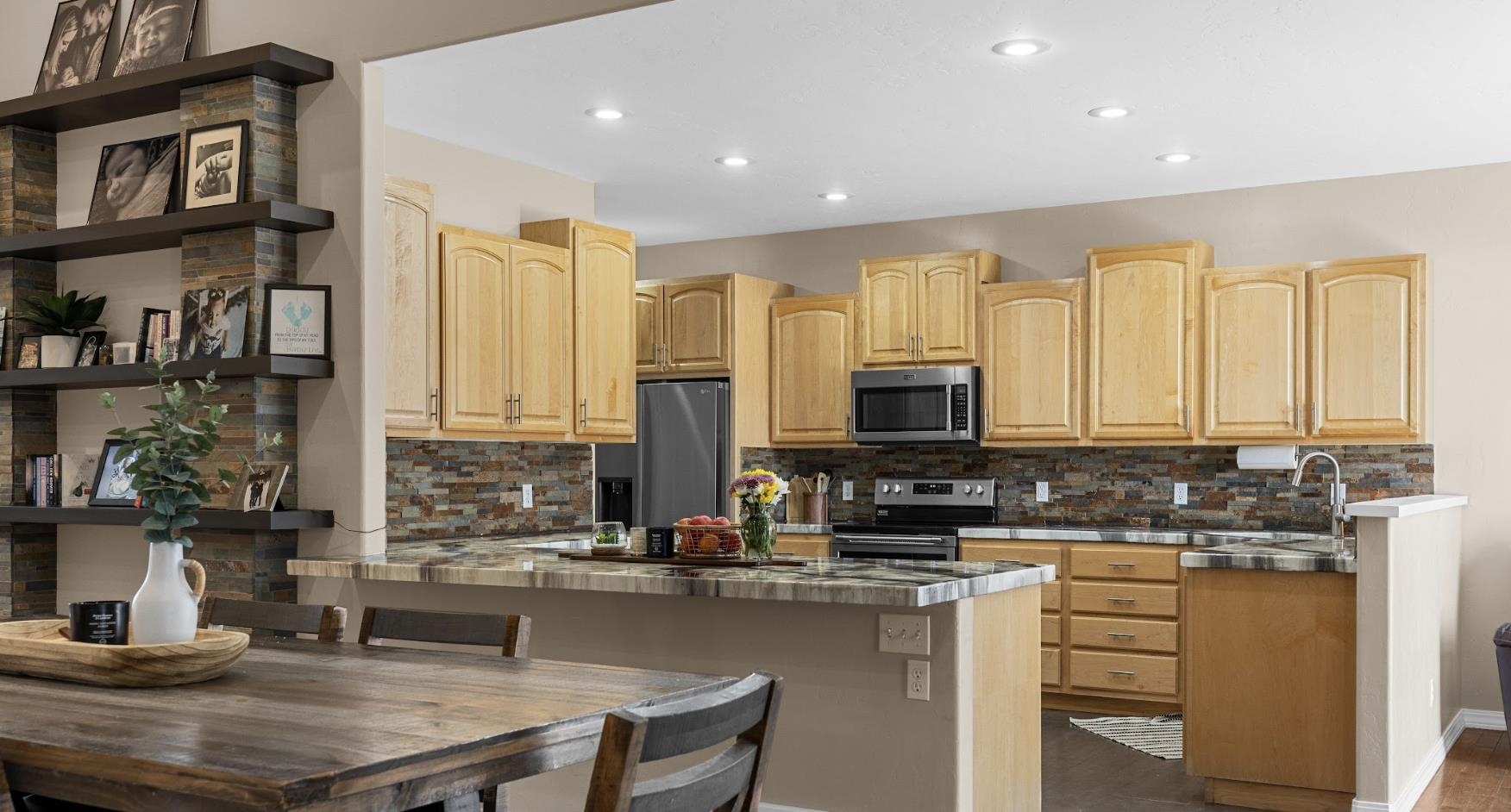 633 East 14th Street Casper, WY 82601 - Photo 6 of 24