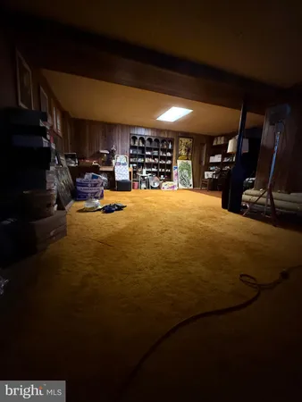 a view of a storage & utility room