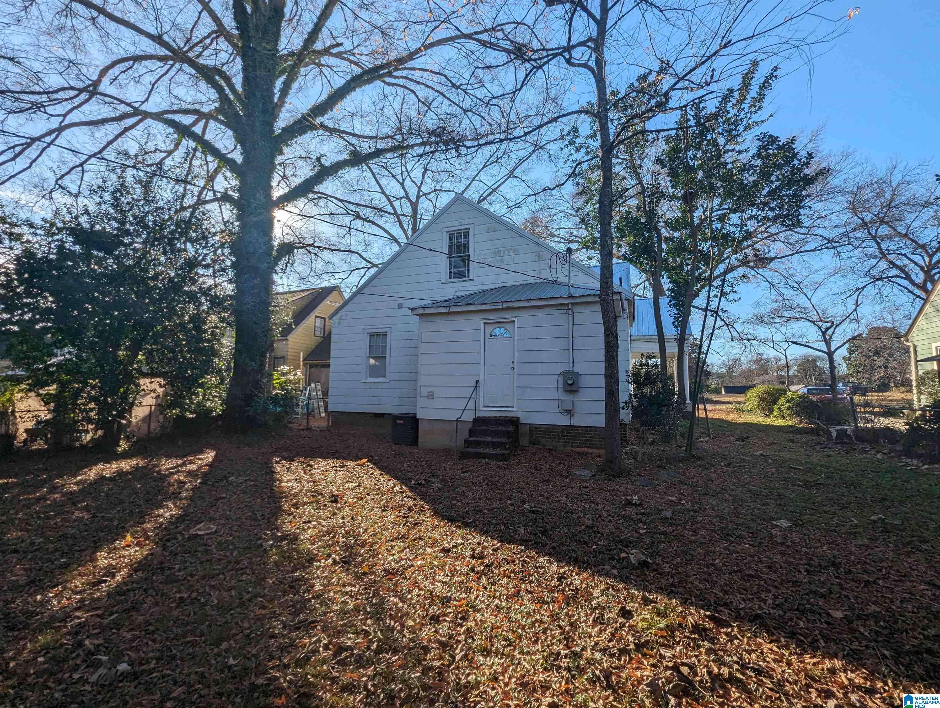 423 Goodwin Avenue Anniston, AL 36207 - Photo 38 of 41