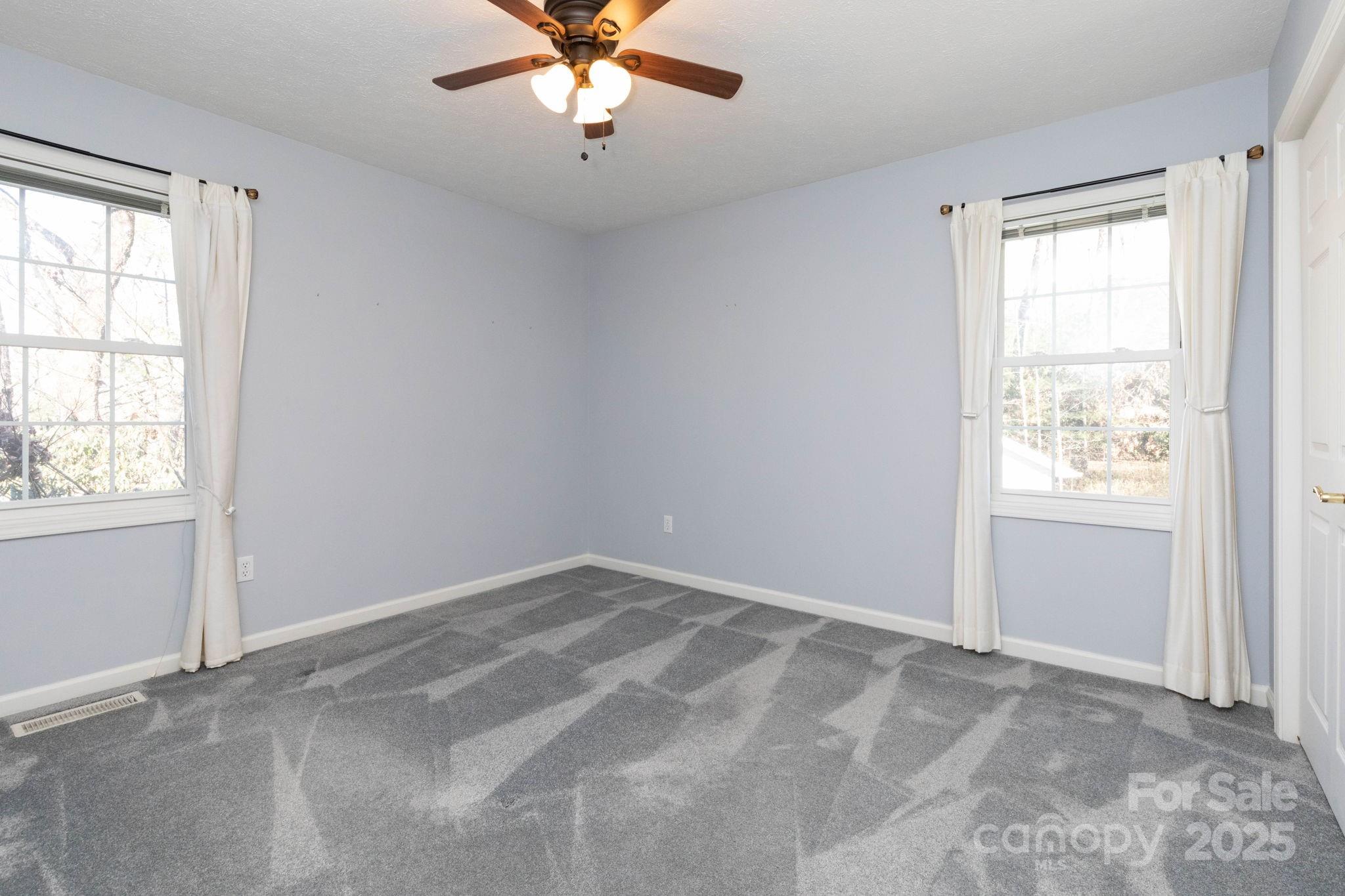 137 Warlick Road Mills River, NC 28759 - Photo 17 of 39