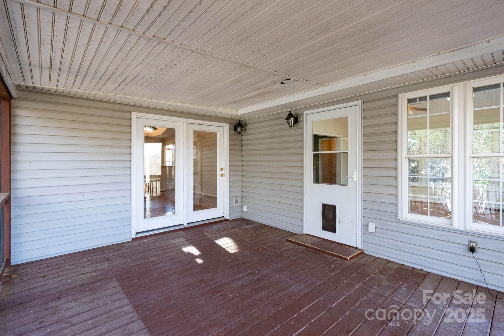 137 Warlick Road Mills River, NC 28759 - Photo 27 of 39