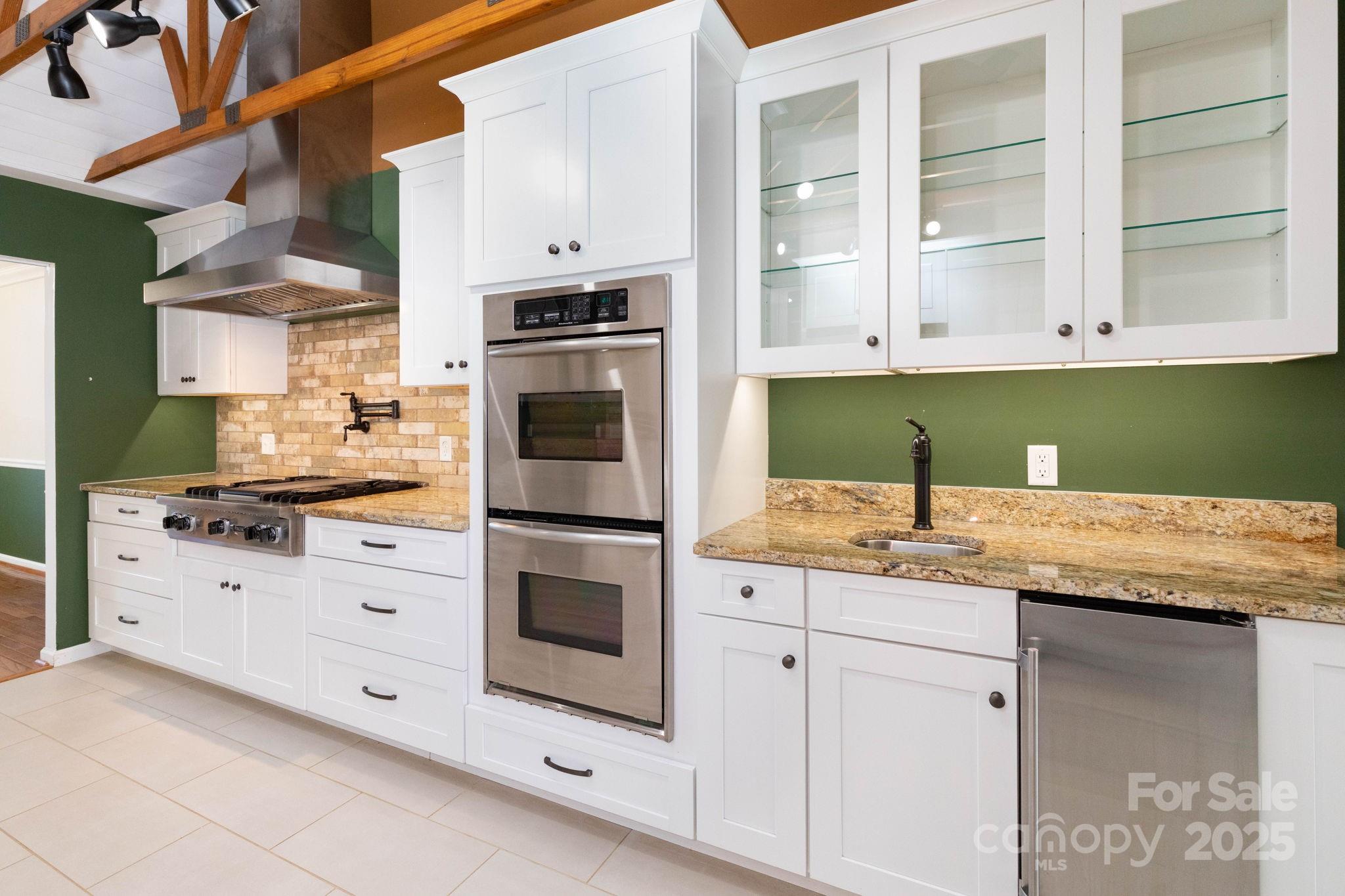 137 Warlick Road Mills River, NC 28759 - Photo 6 of 39