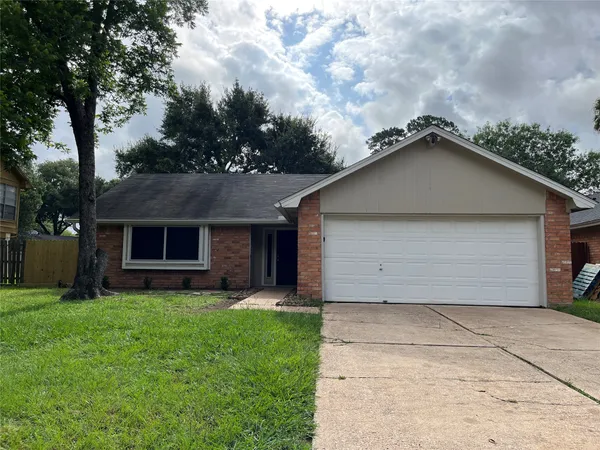 $1,900 | 16310 Emberwood Drive, Houston, TX 77070