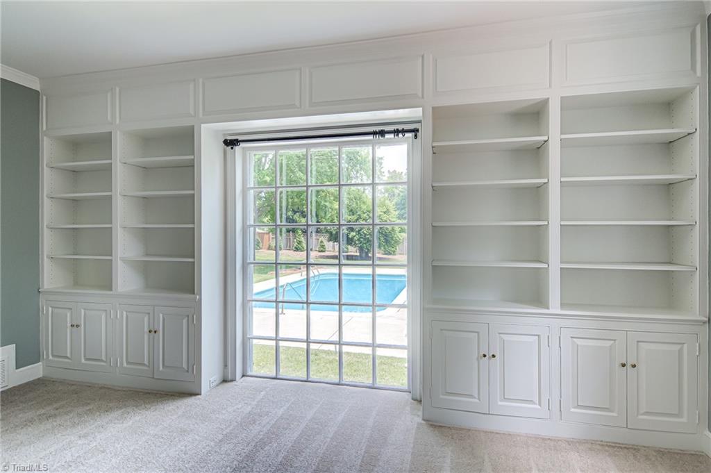 355 Stratford Road Northwest Winston-Salem, NC 27104 - Photo 17 of 43