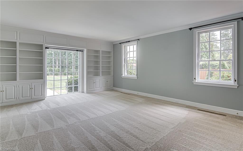 355 Stratford Road Northwest Winston-Salem, NC 27104 - Photo 18 of 43